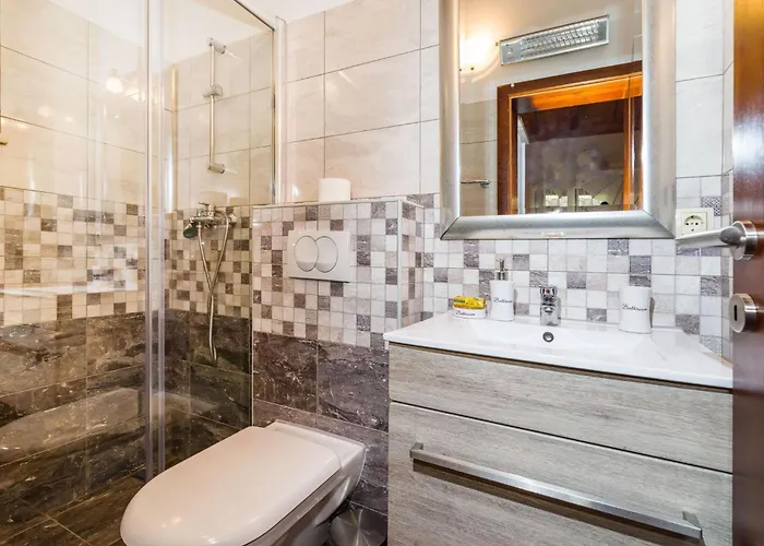 Ferienvilla Roko Mit Beheiztem Pool By Interhome Holiday home *