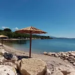 Vakantiehuis Ferienvilla Roko Mit Beheiztem Pool By Interhome