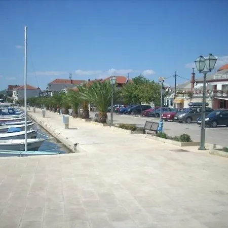 Ferienhaus Ferienvilla Roko Mit Beheiztem Pool By Interhome