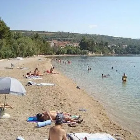 Ferienvilla Roko Mit Beheiztem Pool By Interhome Ferienhaus