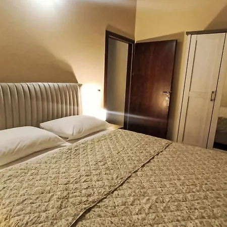 Ferienvilla Roko Mit Beheiztem Pool By Interhome Prázdninový dům