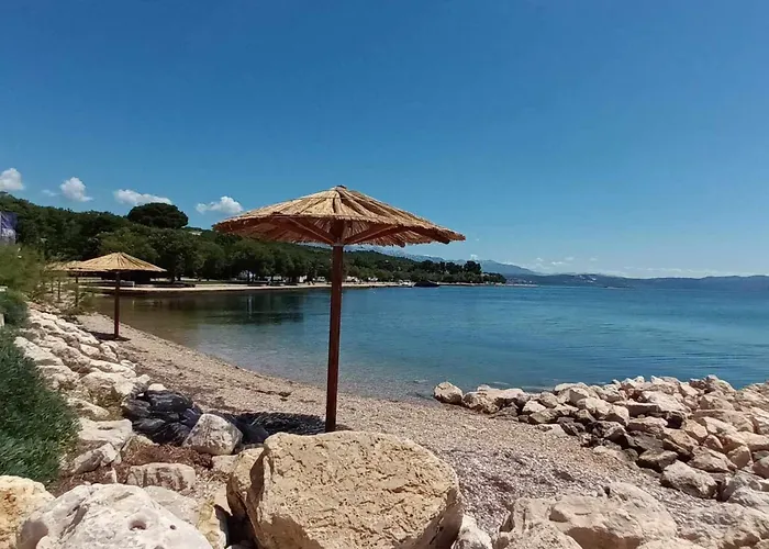 Ferienhaus Ferienvilla Roko Mit Beheiztem Pool By Interhome